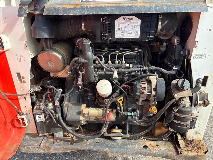 2016-bobcat-s530-image-5