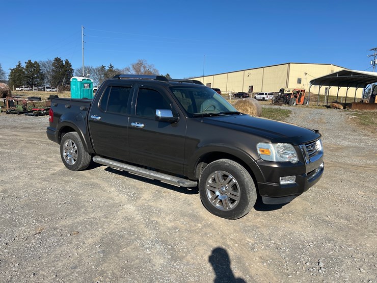 2008-ford-explorer-sport-trac-image-1