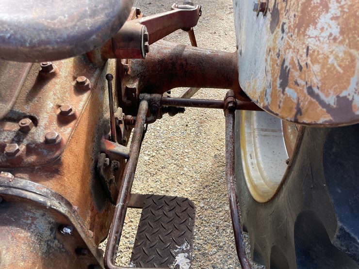 ford-tractor-image-25