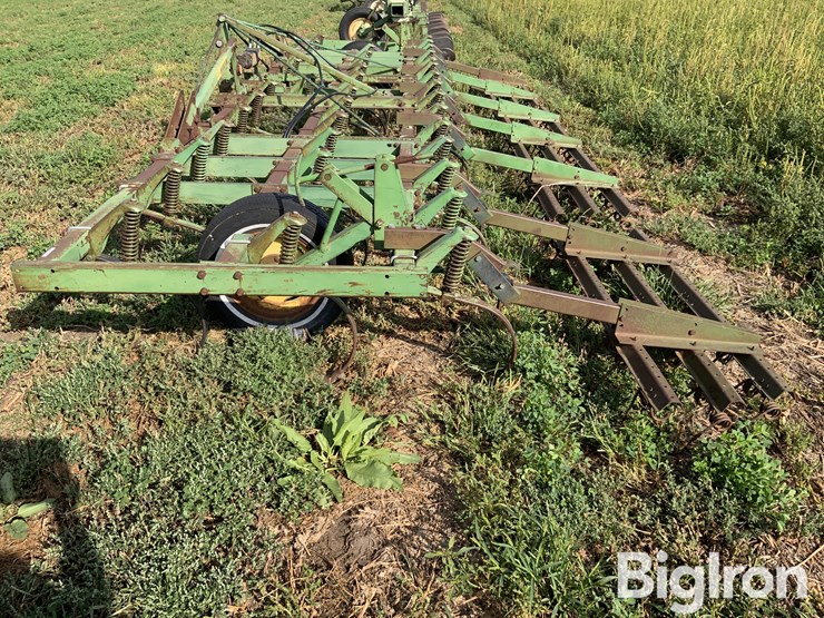 john-deere-21’-field-cultivator-w/harrow-image-8
