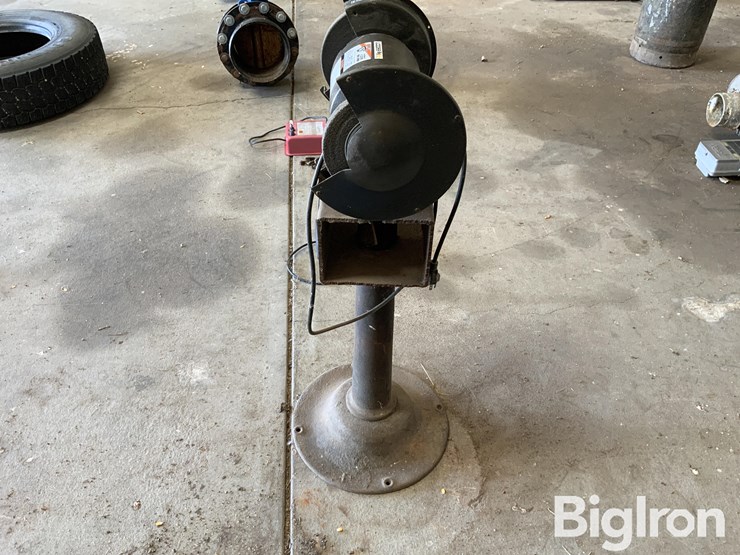 8”-electric-bench-grinder-image-8