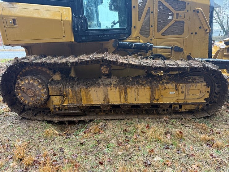 caterpillar-d1-image-55