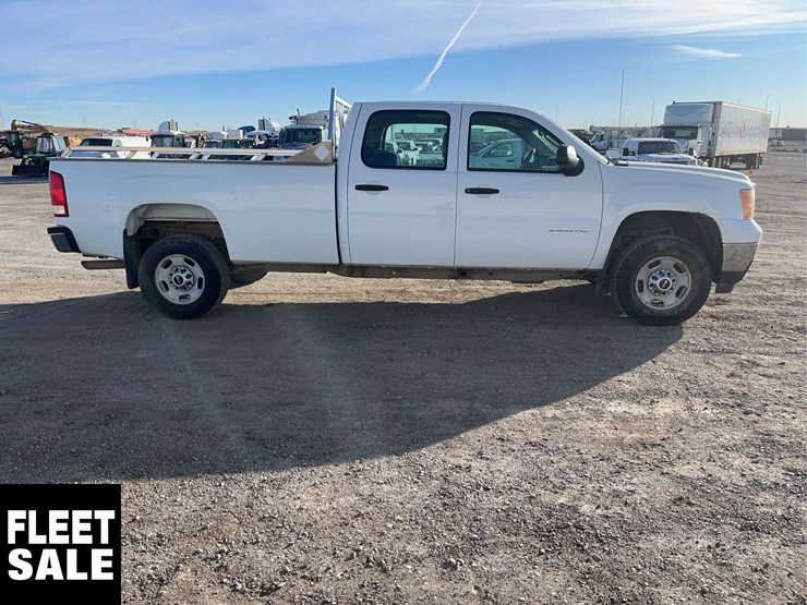 2013-gmc-sierra-2500hd-image-8