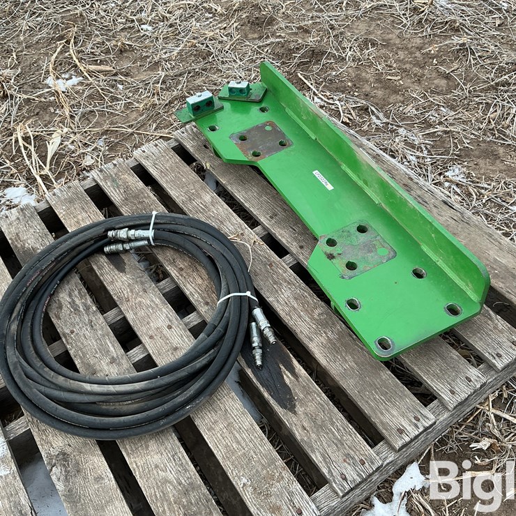 Stalk Roller Mounting Bracket