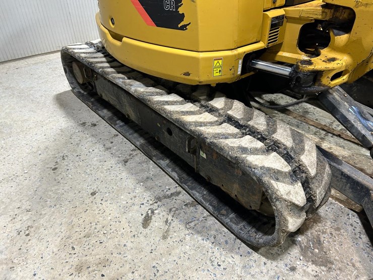 2016-caterpillar-305.5e2-image-11