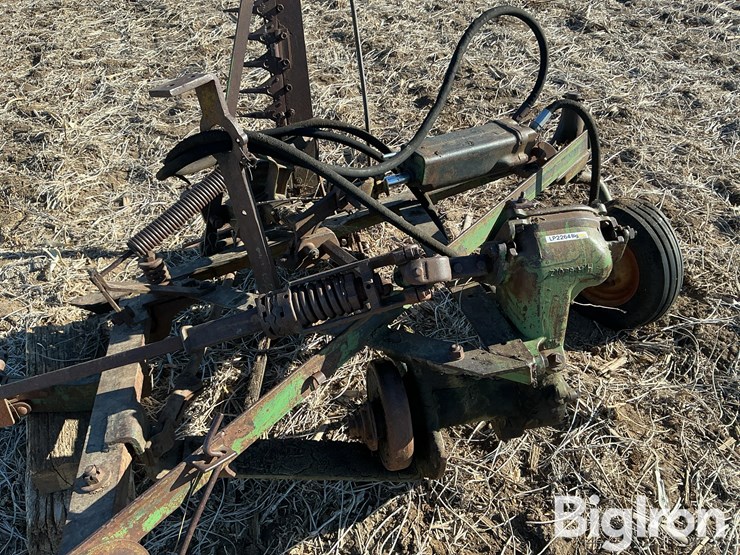 john-deere-sickle-mower-image-12