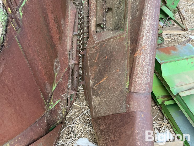 john-deere-227-image-15