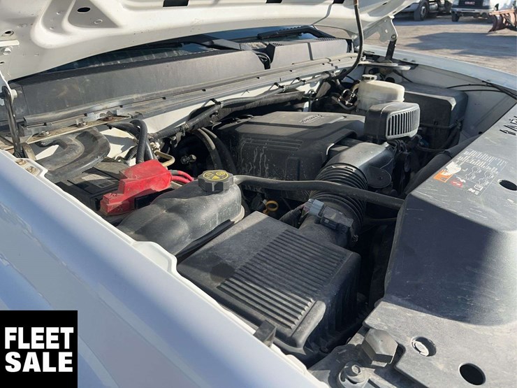 2013-gmc-sierra-2500hd-image-26