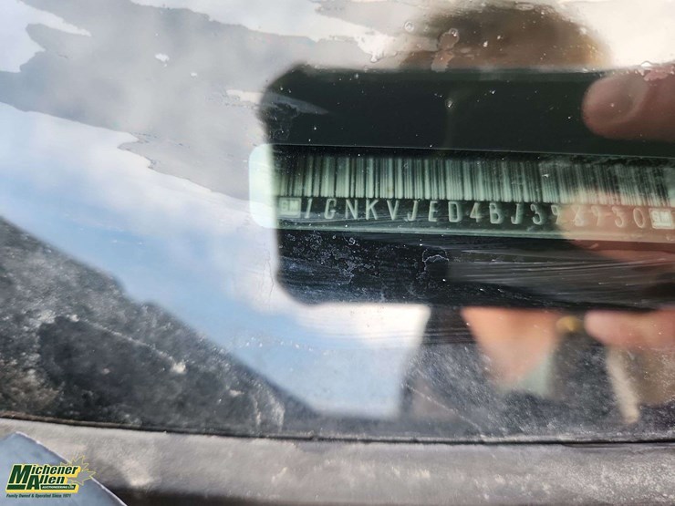 2011-chevrolet-traverse-image-40