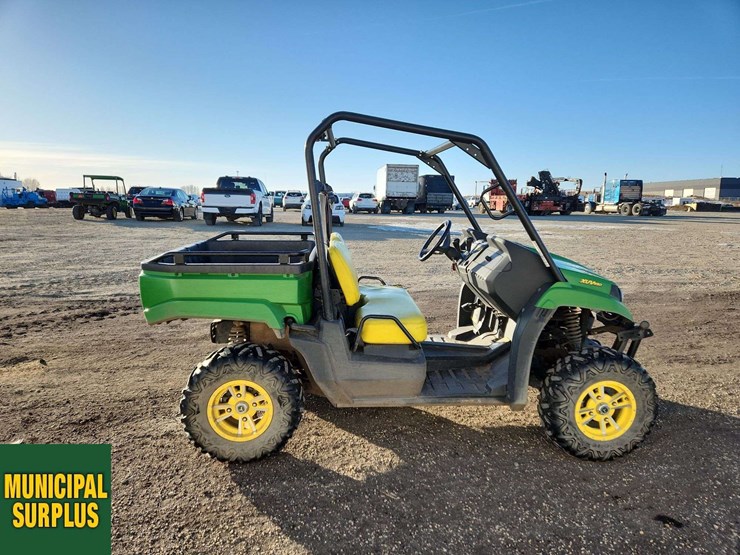 john-deere-gator-image-19