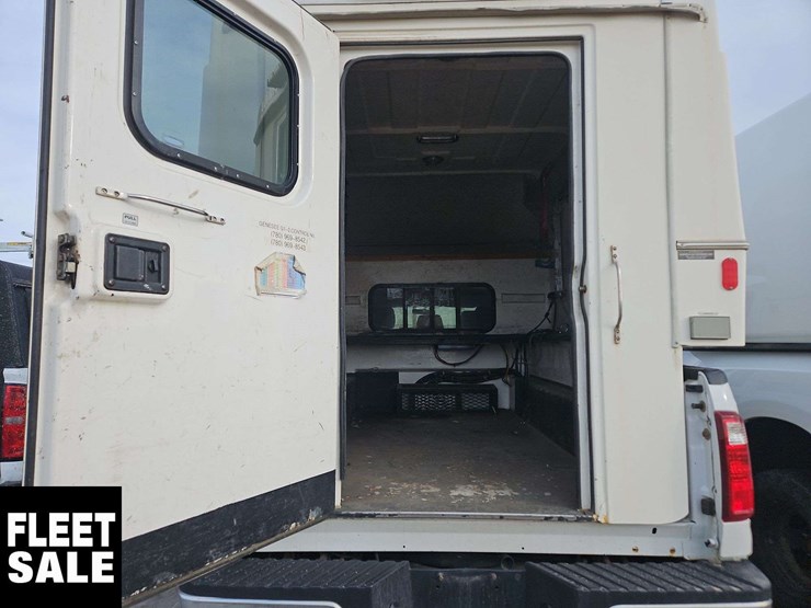 2012-ford-f350-image-42