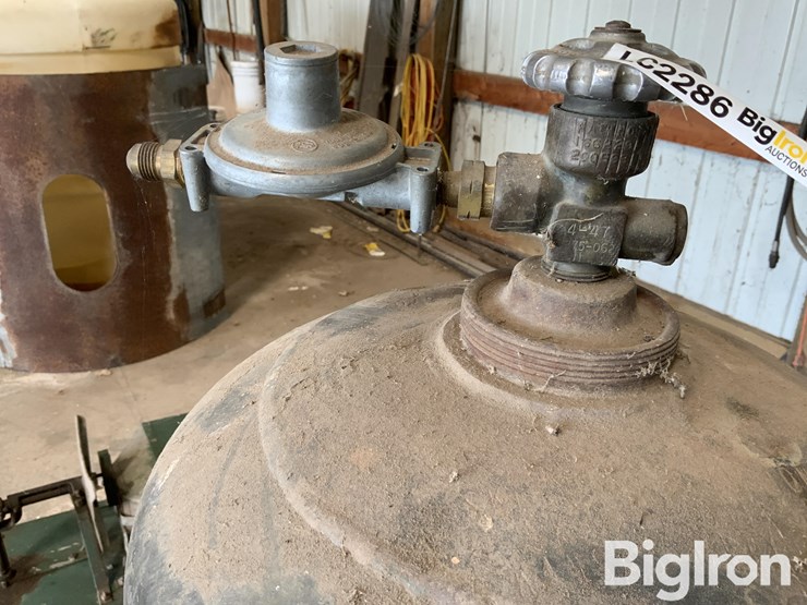 propane-cylinder-image-9