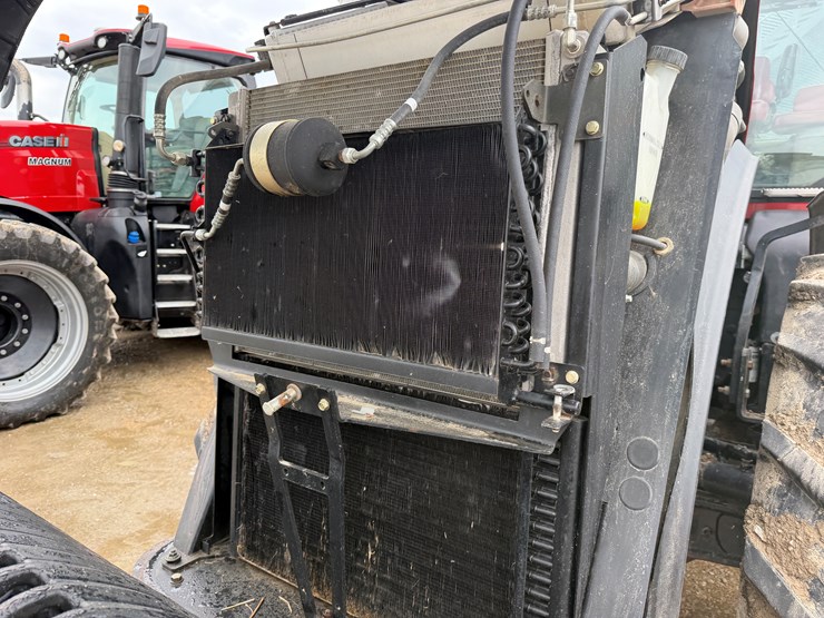 case-ih-235-image-50