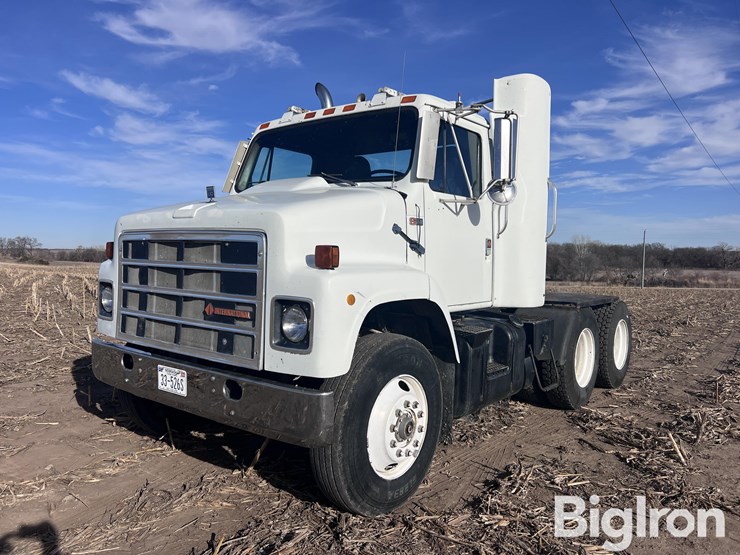 1987-international-f2375-t/a-truck-tractor-image-1