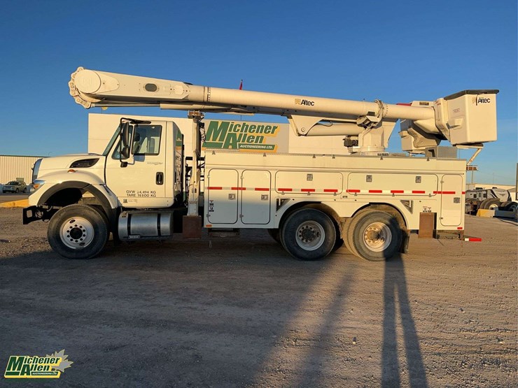 2013-international-workstar-7400-image-2