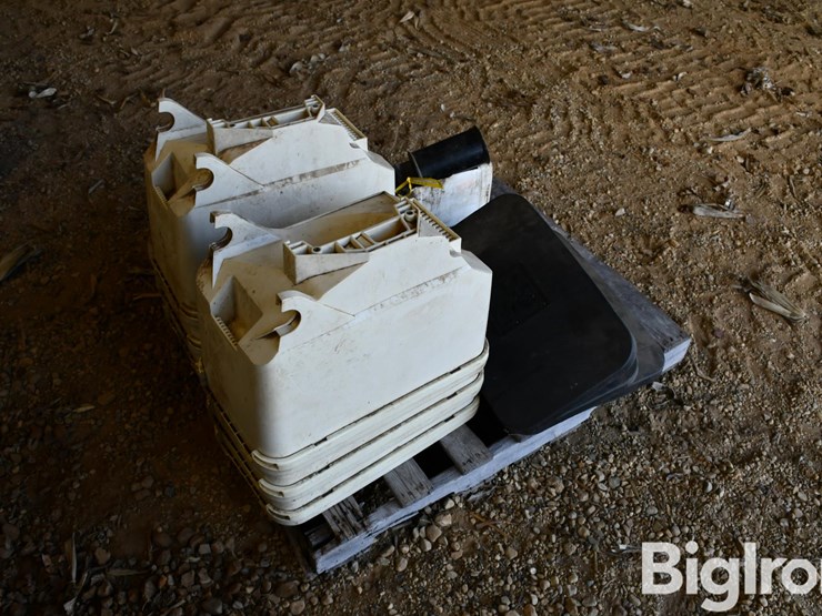 pallet-of-planting-support-image-5