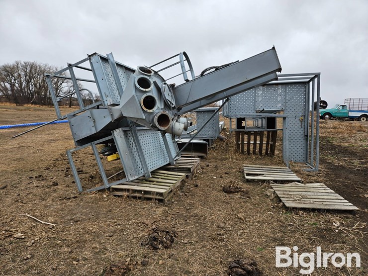 york-3500-bph-grain-leg-system-w/down-spouts-image-2