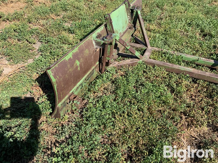 otter-belly-mount-blade-image-9