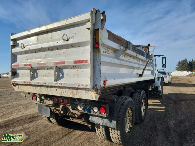 2012-international-workstar-7400-image-4