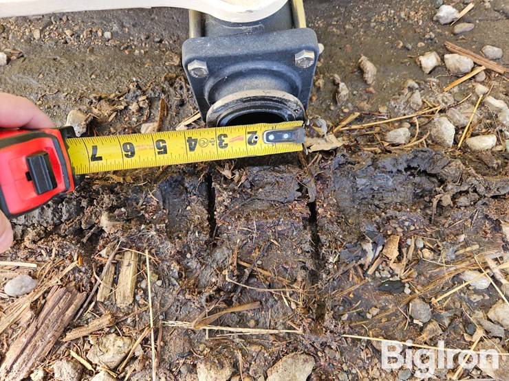 3000-gallon-vertical-poly-holding-tank-image-5