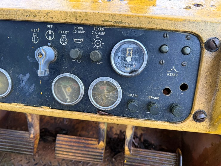 caterpillar-977l-image-39