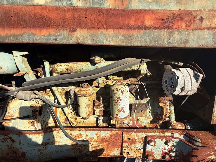 oliver-1900-diesel-fwa-image-19