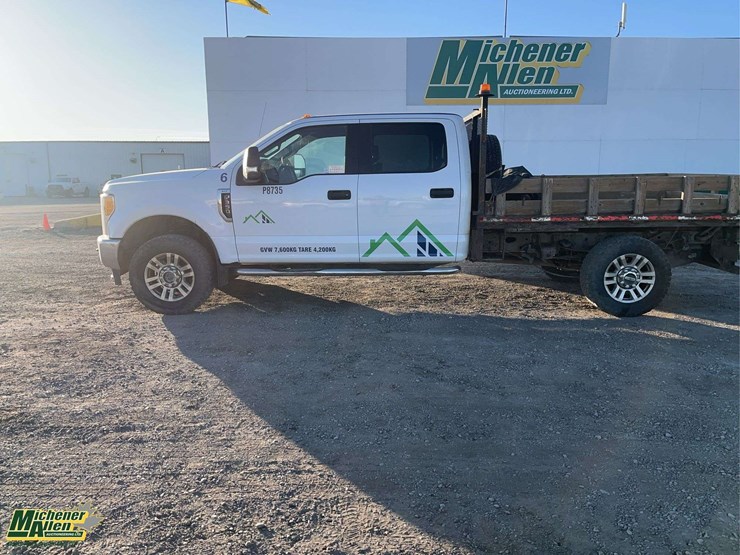 2017-ford-f350-image-2