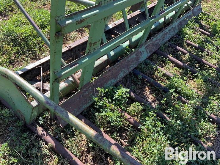 john-deere-158-image-11