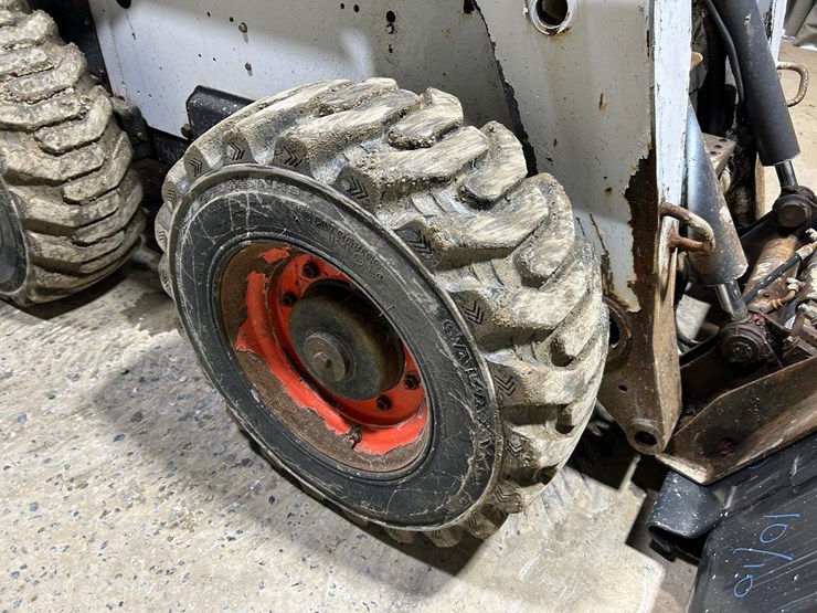 bobcat-a300-image-12