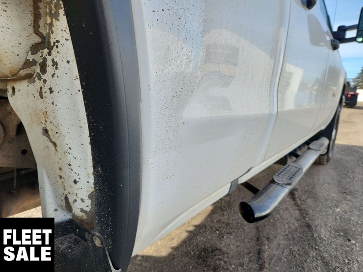 2018-gmc-sierra-2500hd-image-34