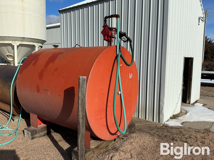 1000-gallon-fuel-tank-w/pump-image-3