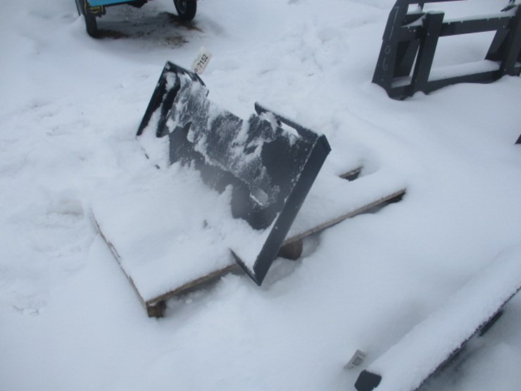 #5665-•-skid-steer-2-in.-hitch-receiver-v2-image-4