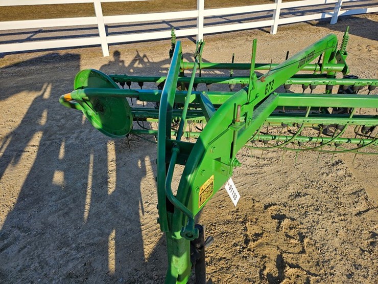 john-deere-672-image-11