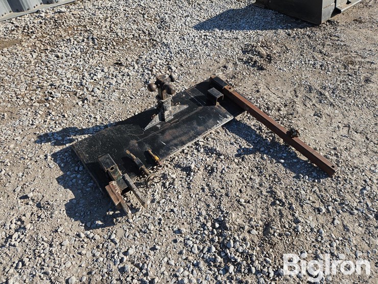 skid-steer-receiver-hitch-plate-w/accessories-image-6