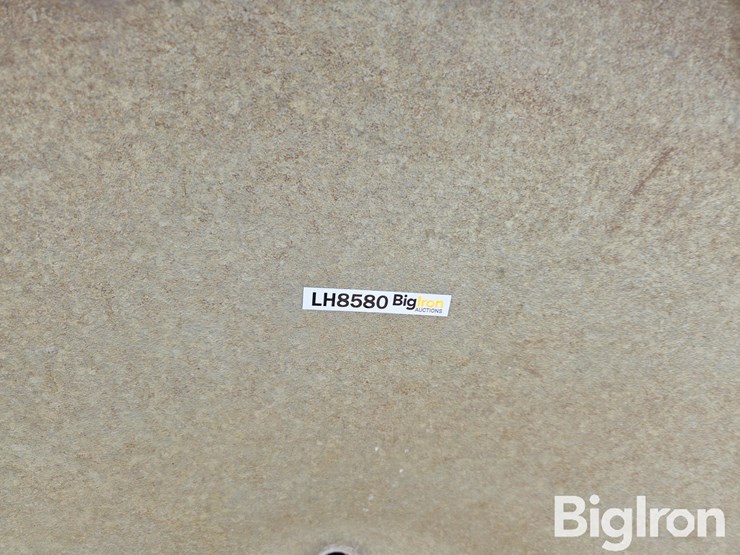 lindsay-nftrax-airless-pivot-tires-image-10