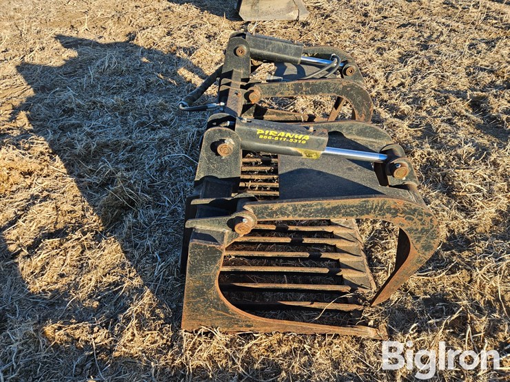piranha-hd-dual-grapple-rock/-bruck-grapple-skid-steer-attachment-image-4