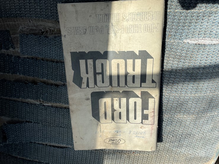 1975-ford-f250-image-21