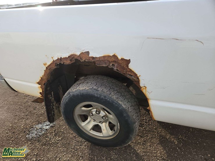 2004-dodge-ram-1500-image-44