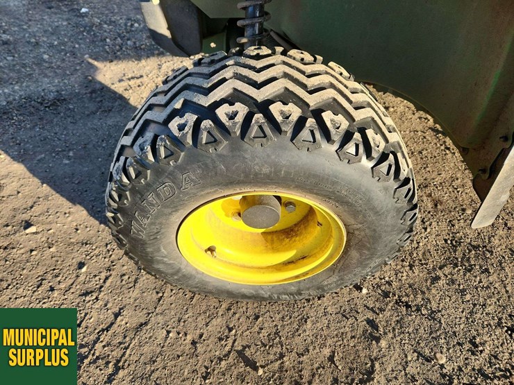 john-deere-gator-tx-image-10