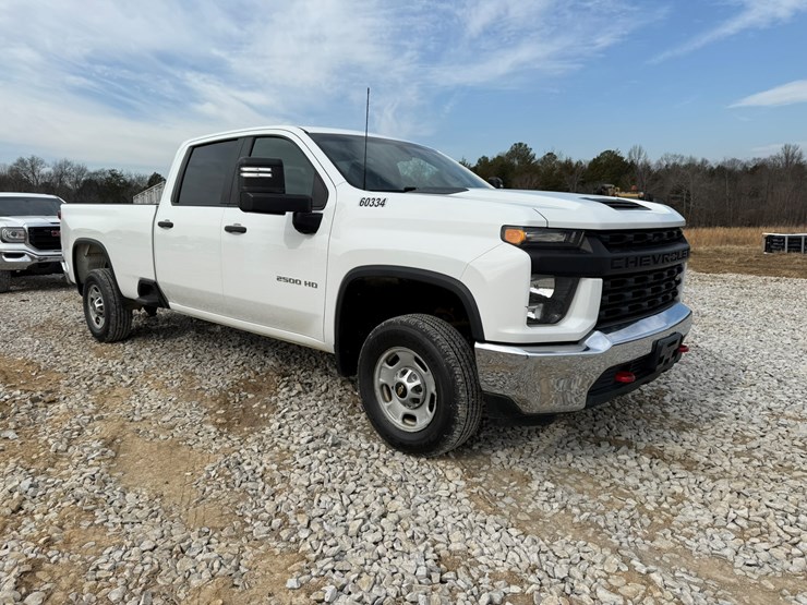 2022-chevrolet-silverado-2500-image-7