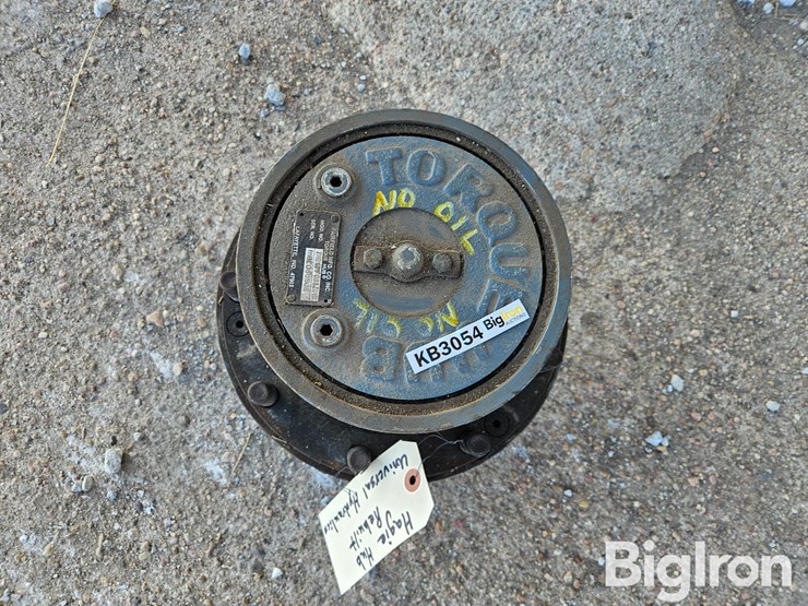 hagie-self-propelled-sprayer-hub-image-1