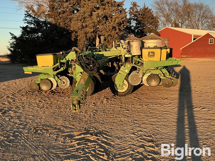 john-deere-1780-image-2