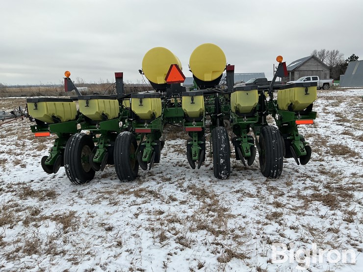 2005-john-deere-1770-image-6