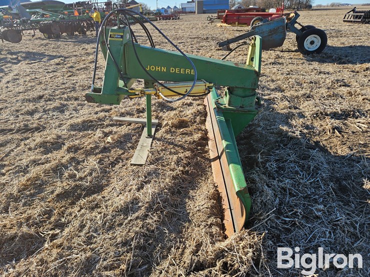 john-deere-155-image-9