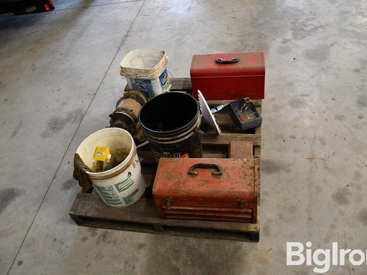 pallet-of-farm-support-image-6