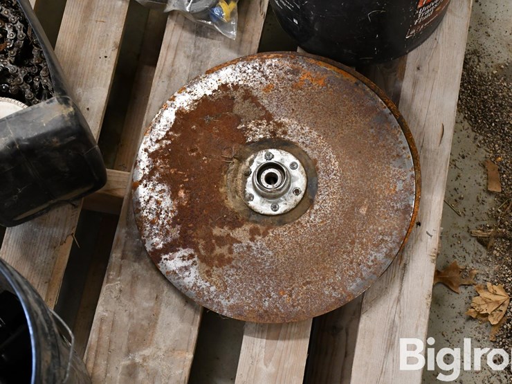 pallet-of-farm-support-image-11