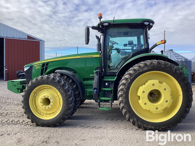 2020-john-deere-8370r-image-8