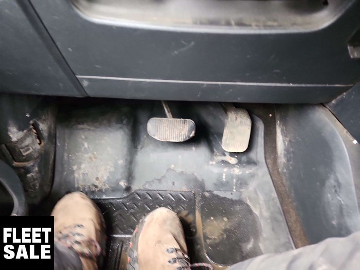 2021-ford-f150-image-25