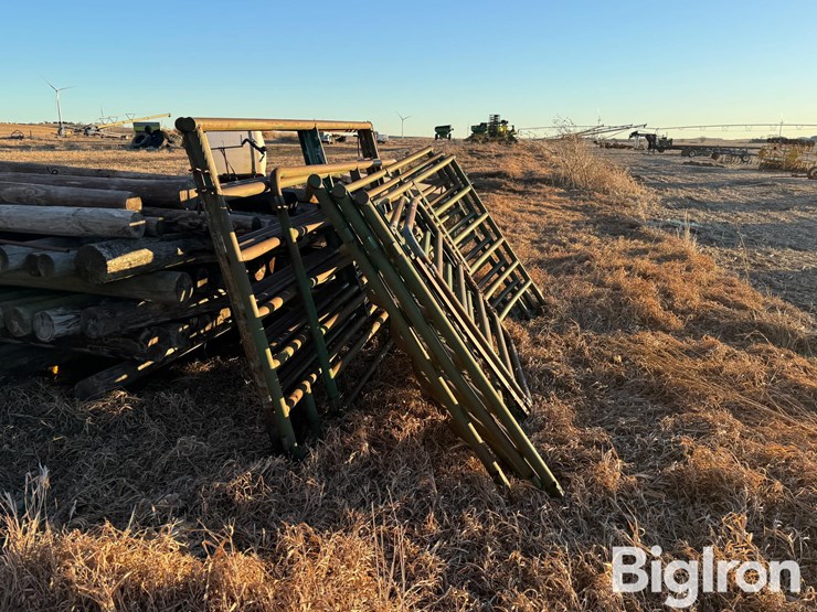 livestock-panels-&-gate-image-4