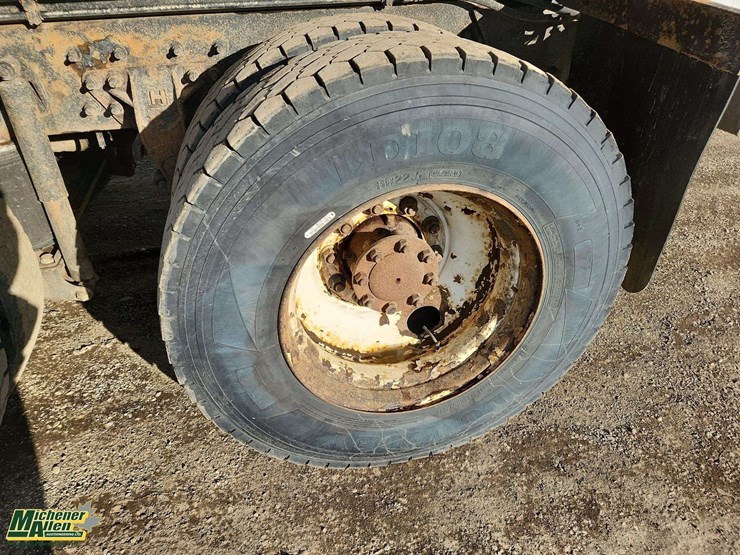 2012-international-workstar-7400-image-30